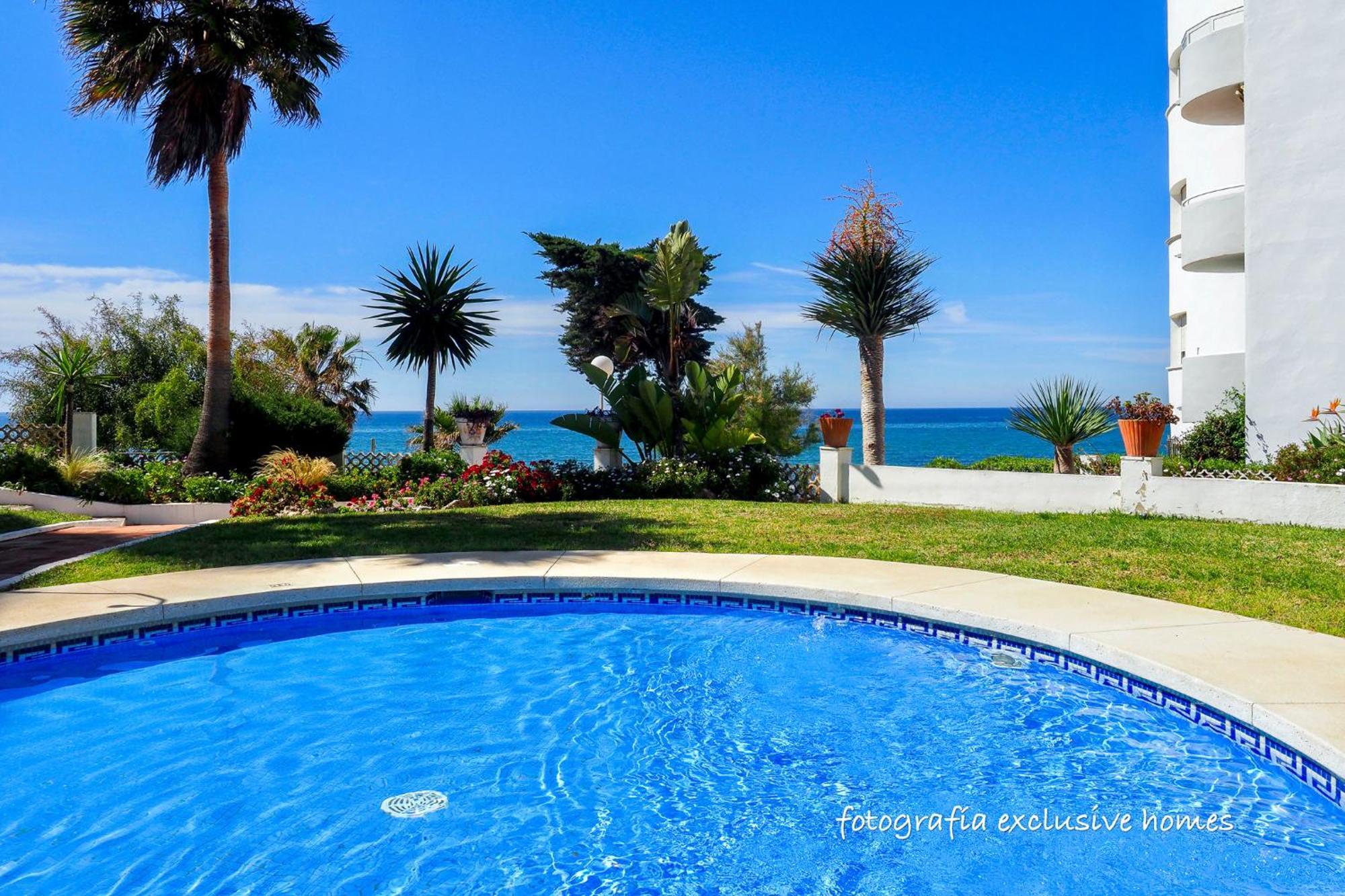 Md001 Precioso Apartamento En Primera Linea De Playa Sitio de Calahonda Exterior photo